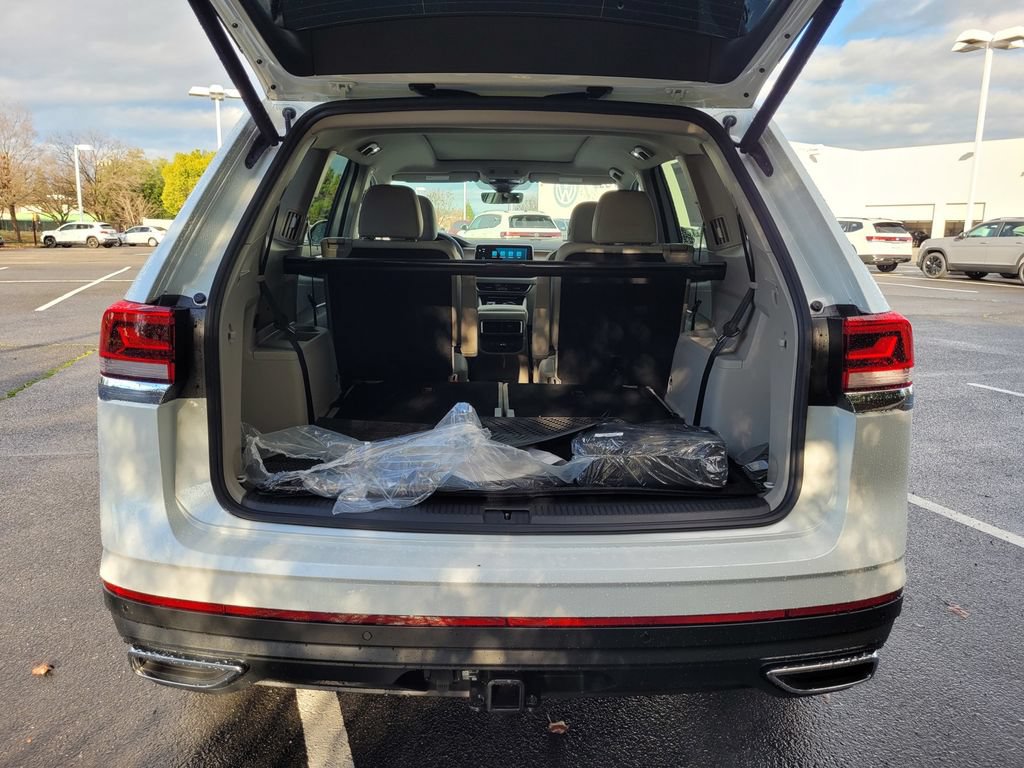 New 2026 Volkswagen Atlas SE FWD image 27