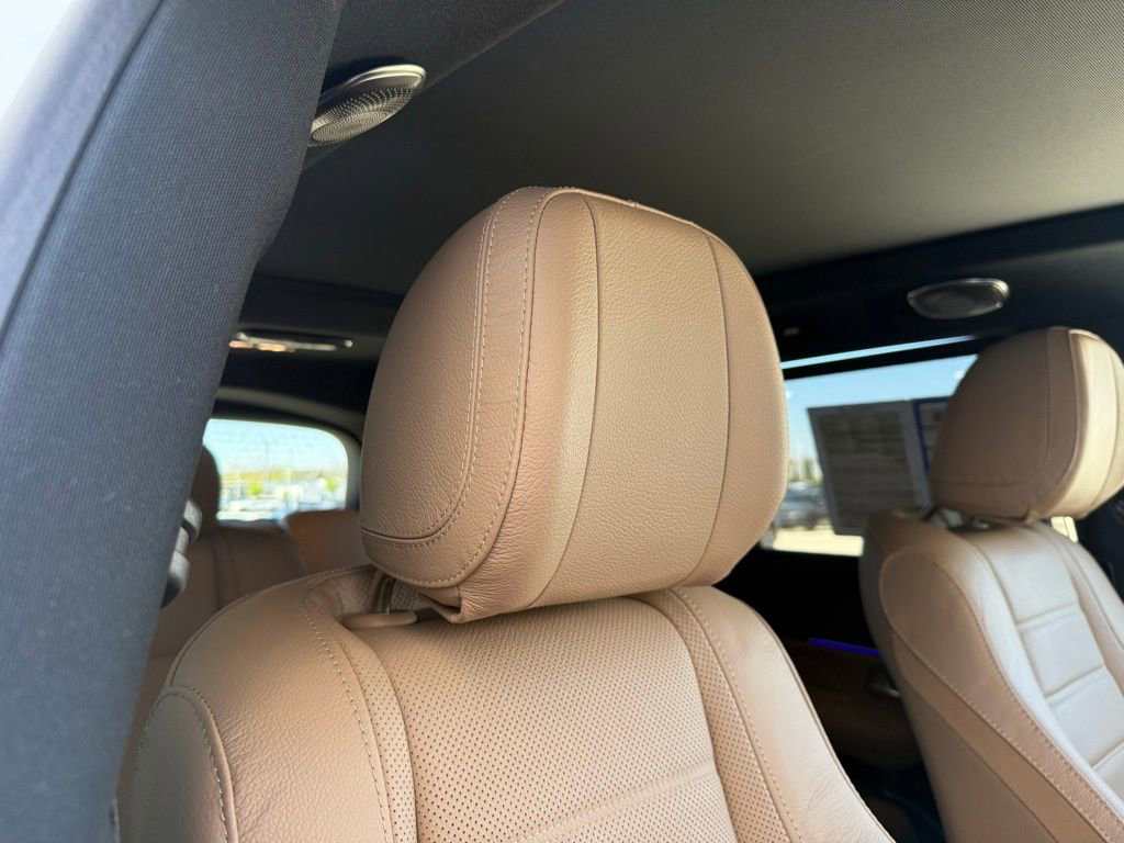 Used 2024 Mercedes-Benz GLS 450 4MATIC image 14