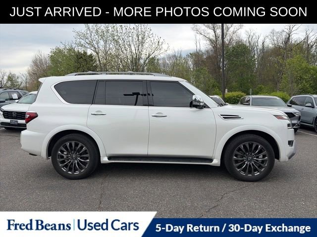 Used 2023 Nissan Armada Platinum w/ Captain's Chairs Package AWD/4WD image 8