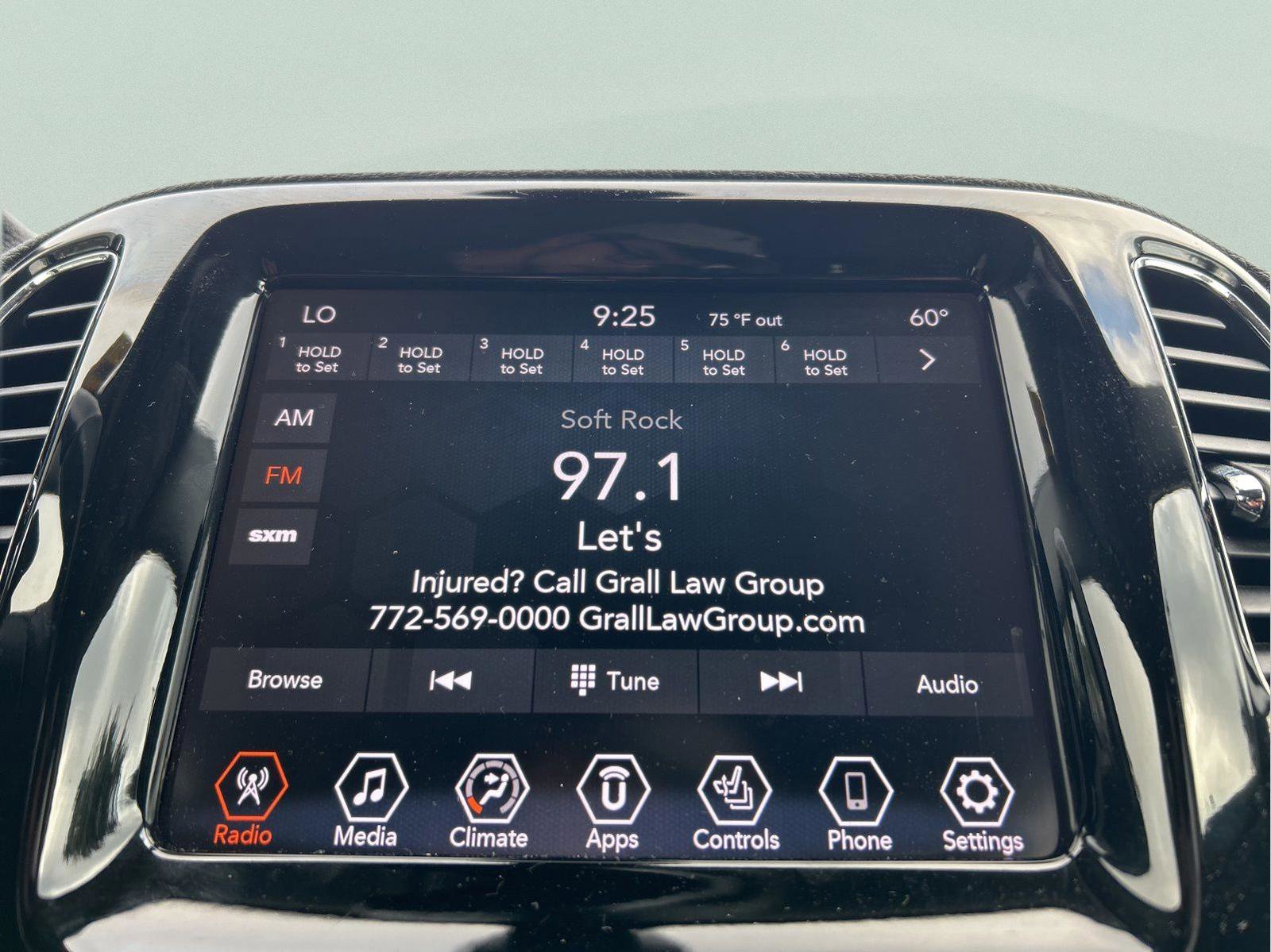 Certified 2020 Jeep Compass Limited image 19