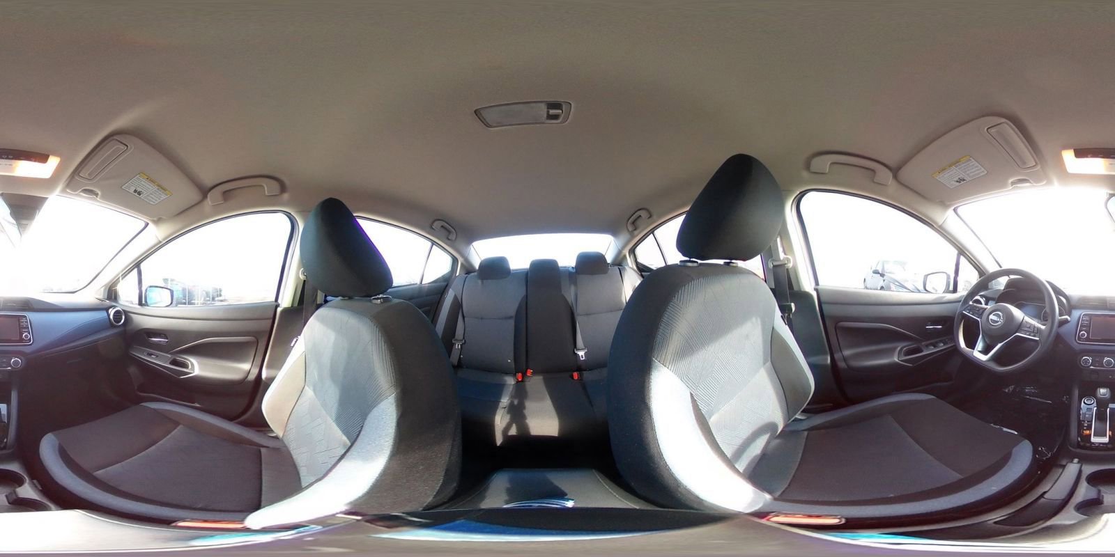 Used 2025 Nissan Versa SV image 41