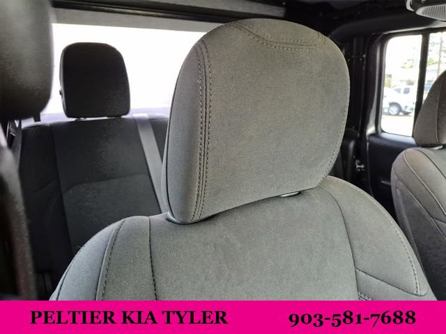 Used 2021 Jeep Gladiator Sport image 13