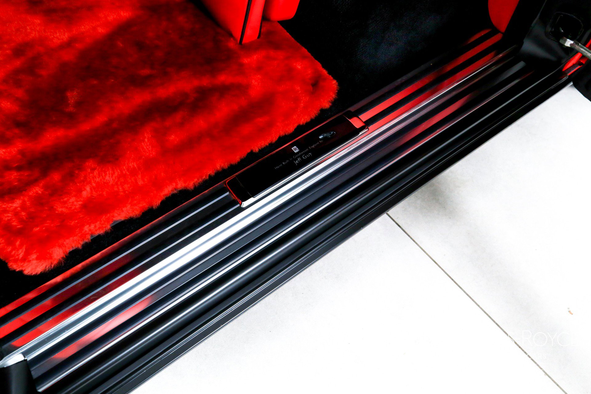 Used 2024 Rolls-Royce Phantom Extended Wheelbase w/ The Phantom Package image 27