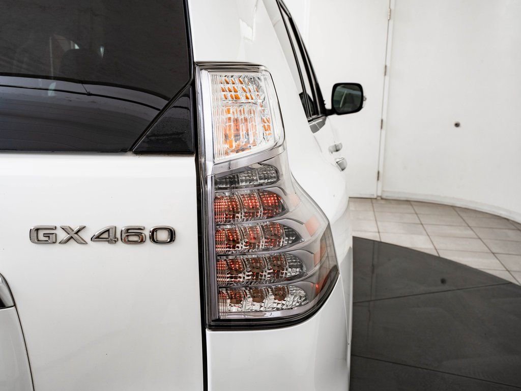 Used 2020 Lexus GX 460 Premium image 9