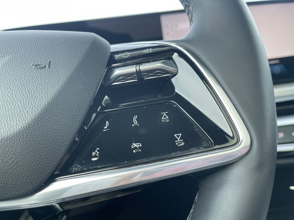 Certified 2024 Cadillac Lyriq Sport AWD/4WD image 21