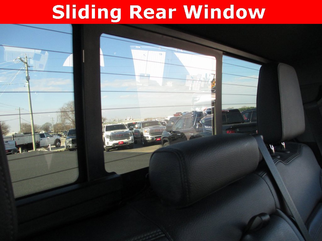 Used 2020 GMC Sierra 3500 Denali w/ Denali Ultimate Package image 25