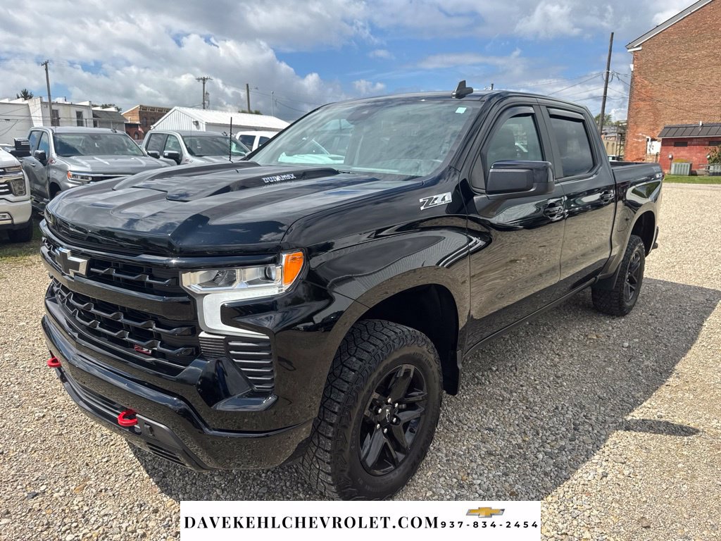 Used 2023 Chevrolet Silverado 1500 LT Trail Boss AWD/4WD image 1
