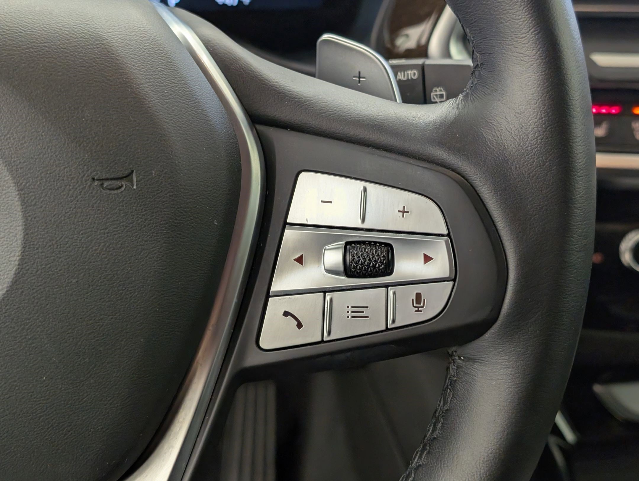 Certified 2023 BMW X3 sDrive30i w/ Premium Package image 23