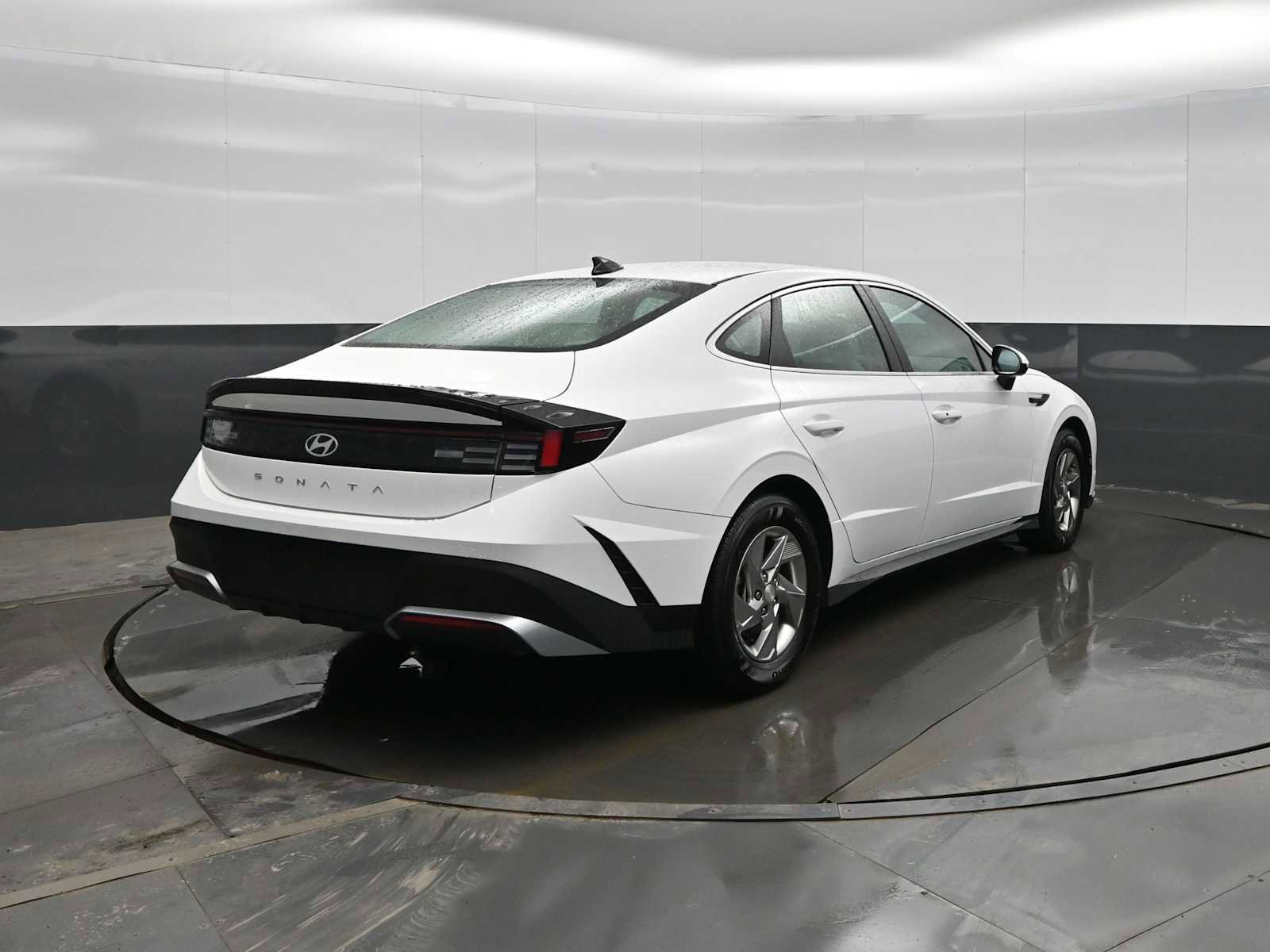 Certified 2025 Hyundai Sonata SE image 7