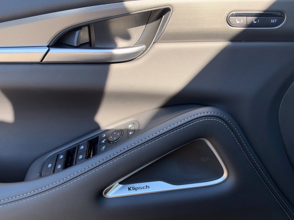 New 2027 INFINITI QX60 Luxe AWD/4WD image 11