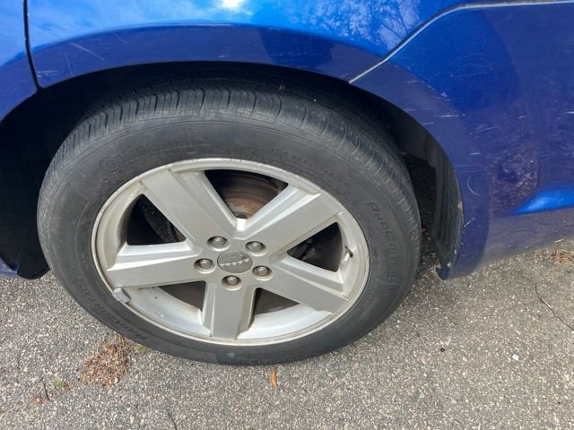 Used 2013 Dodge Avenger SE FWD image 11