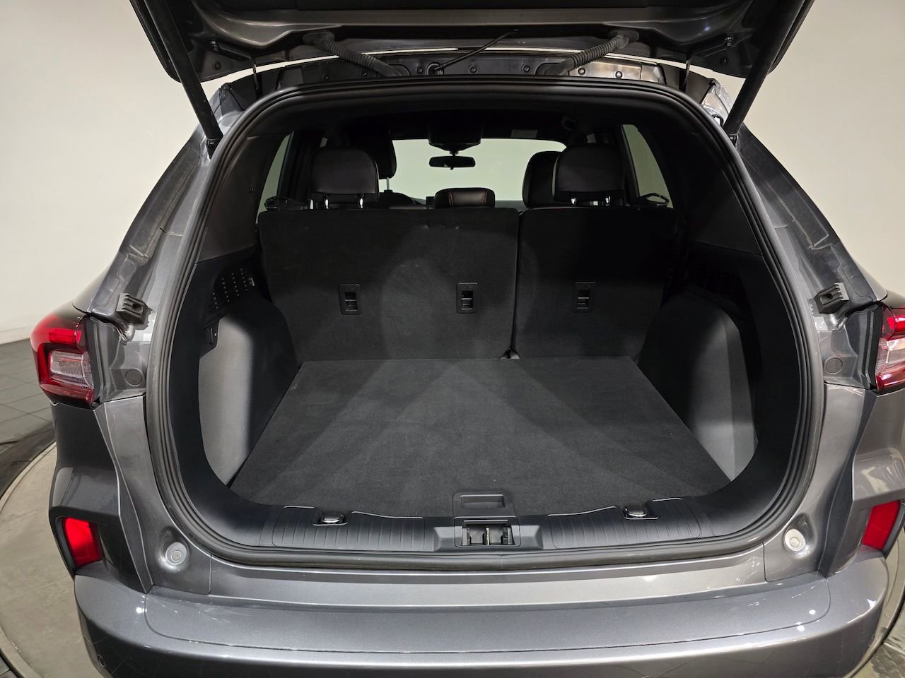 Used 2023 Ford Escape ST-Line Select w/ Tech Pack #2 image 13