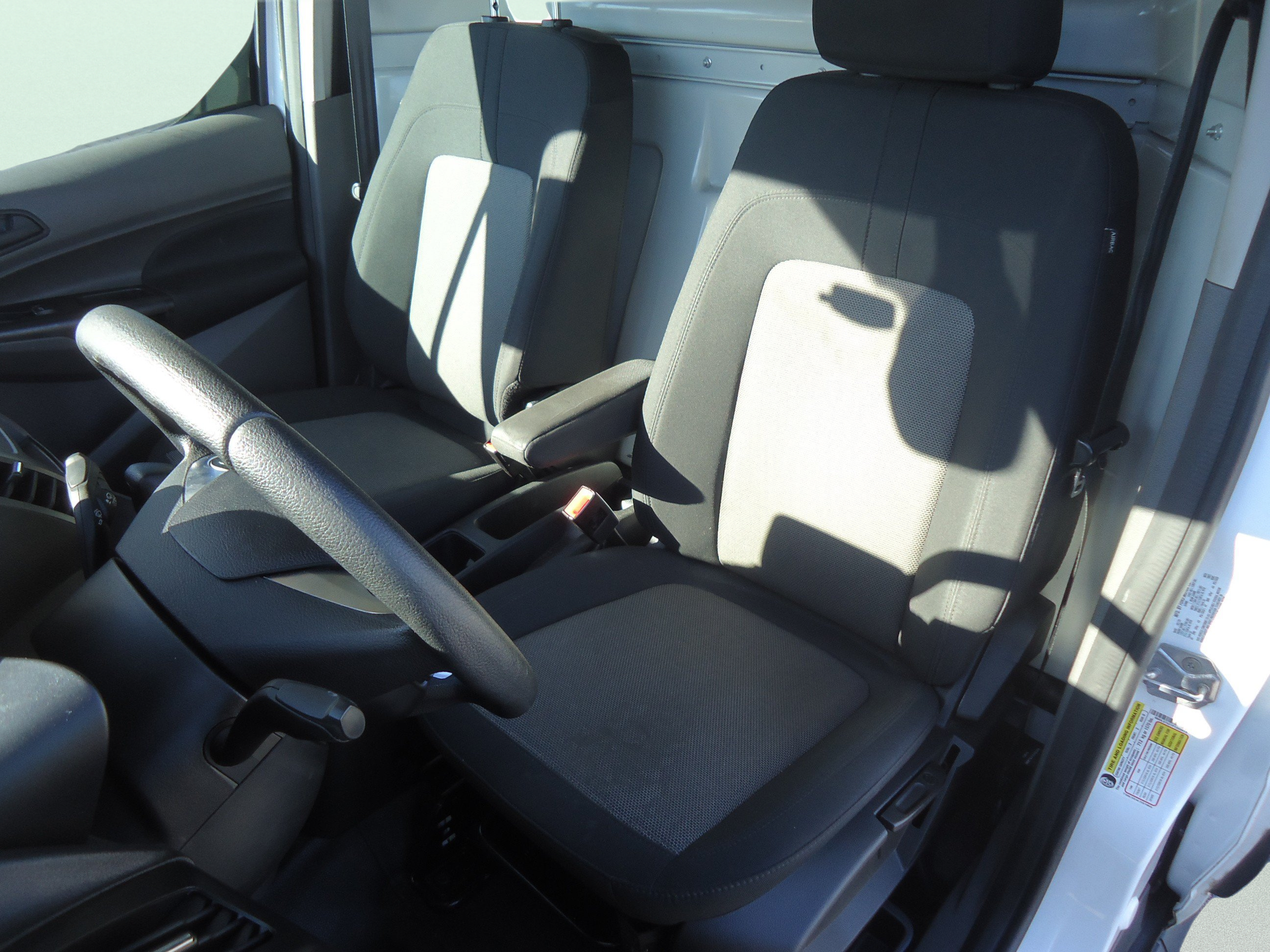 Used 2023 Ford Transit Connect XL FWD image 19
