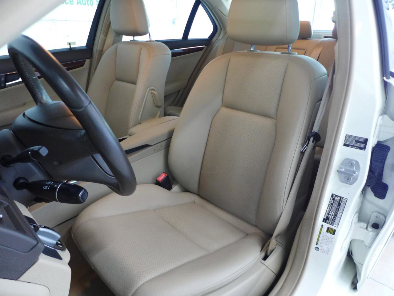 Used 2009 Mercedes-Benz C 300 4MATIC Sedan image 39