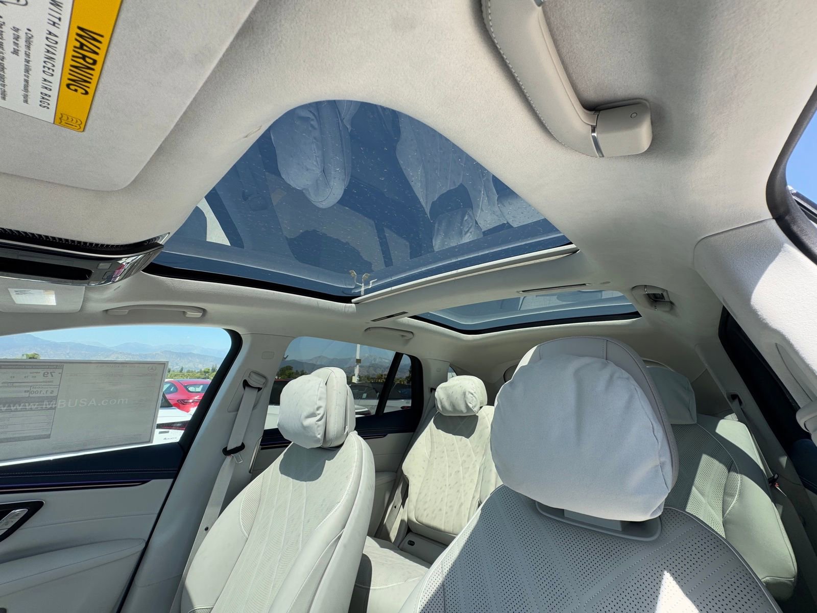 New 2026 Mercedes-Benz EQS 400 4MATIC SUV image 17