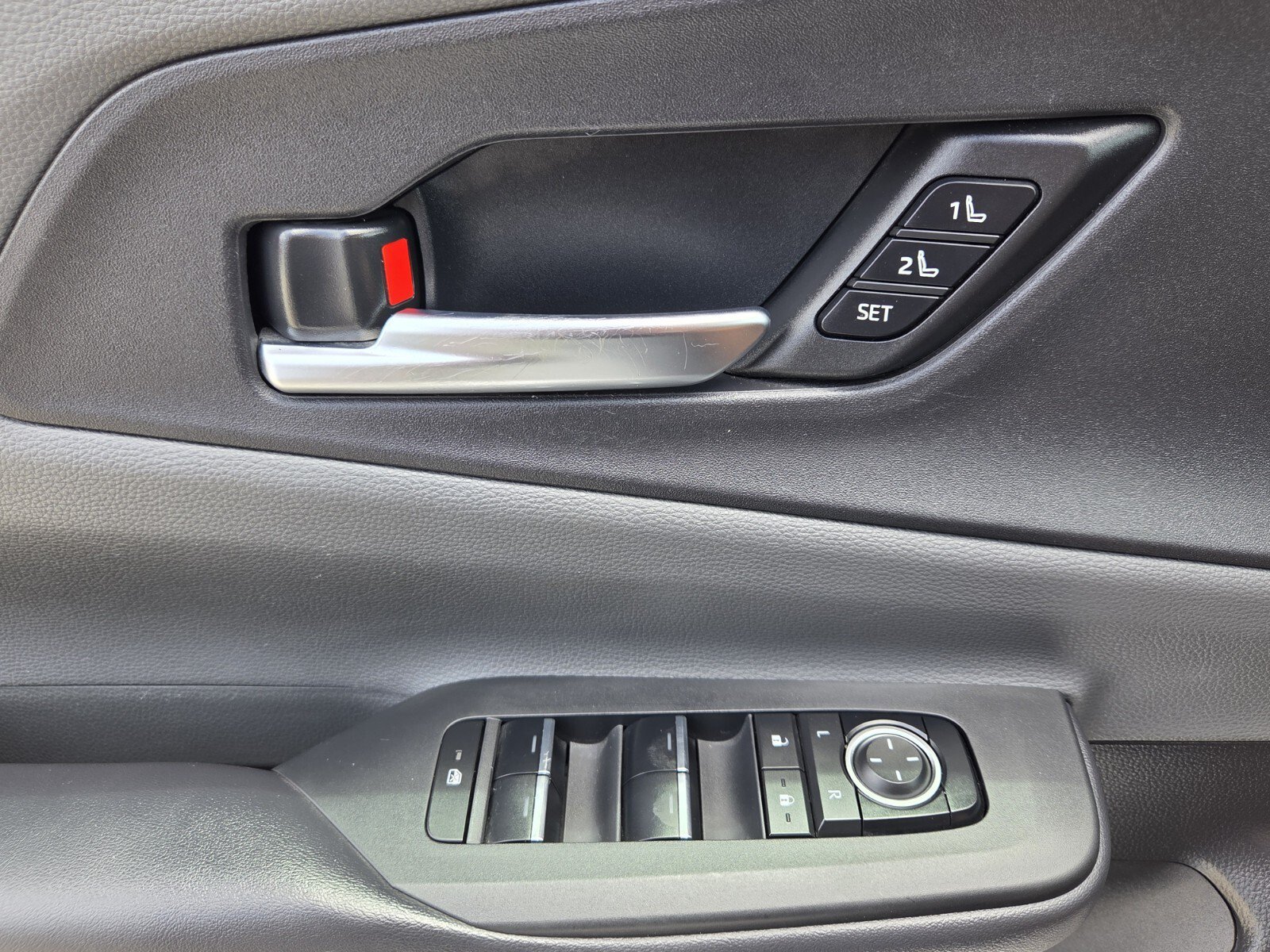 Certified 2025 Toyota Prius Limited FWD image 14