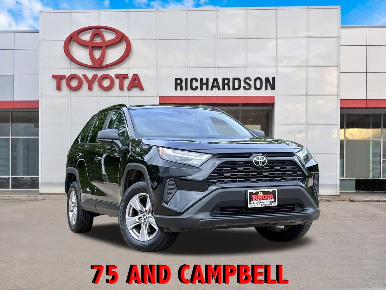 Used 2025 Toyota RAV4 LE AWD/4WD video 1