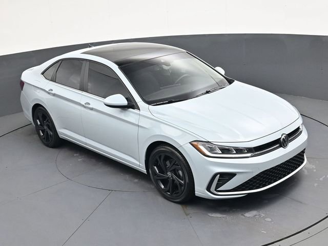 Used 2025 Volkswagen Jetta SE image 20