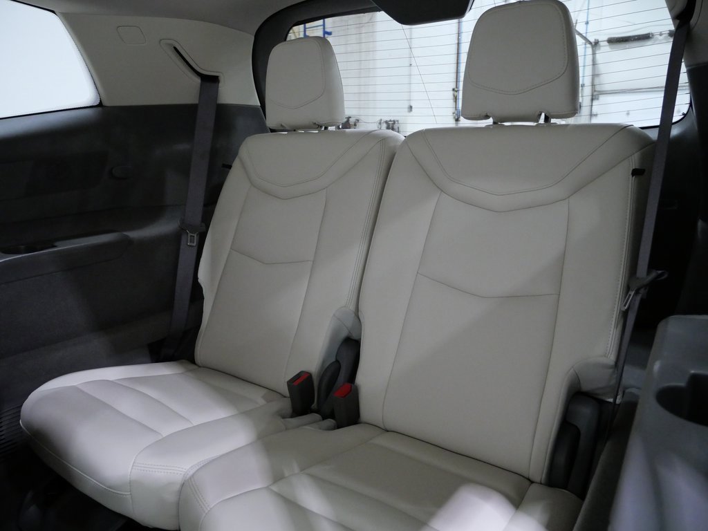 Used 2021 Cadillac XT6 Premium Luxury image 26