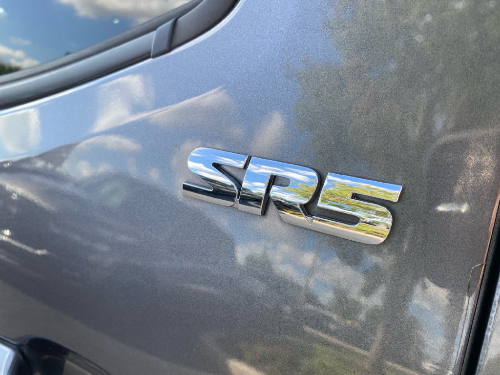Used 2020 Toyota Tacoma SR5 RWD image 26