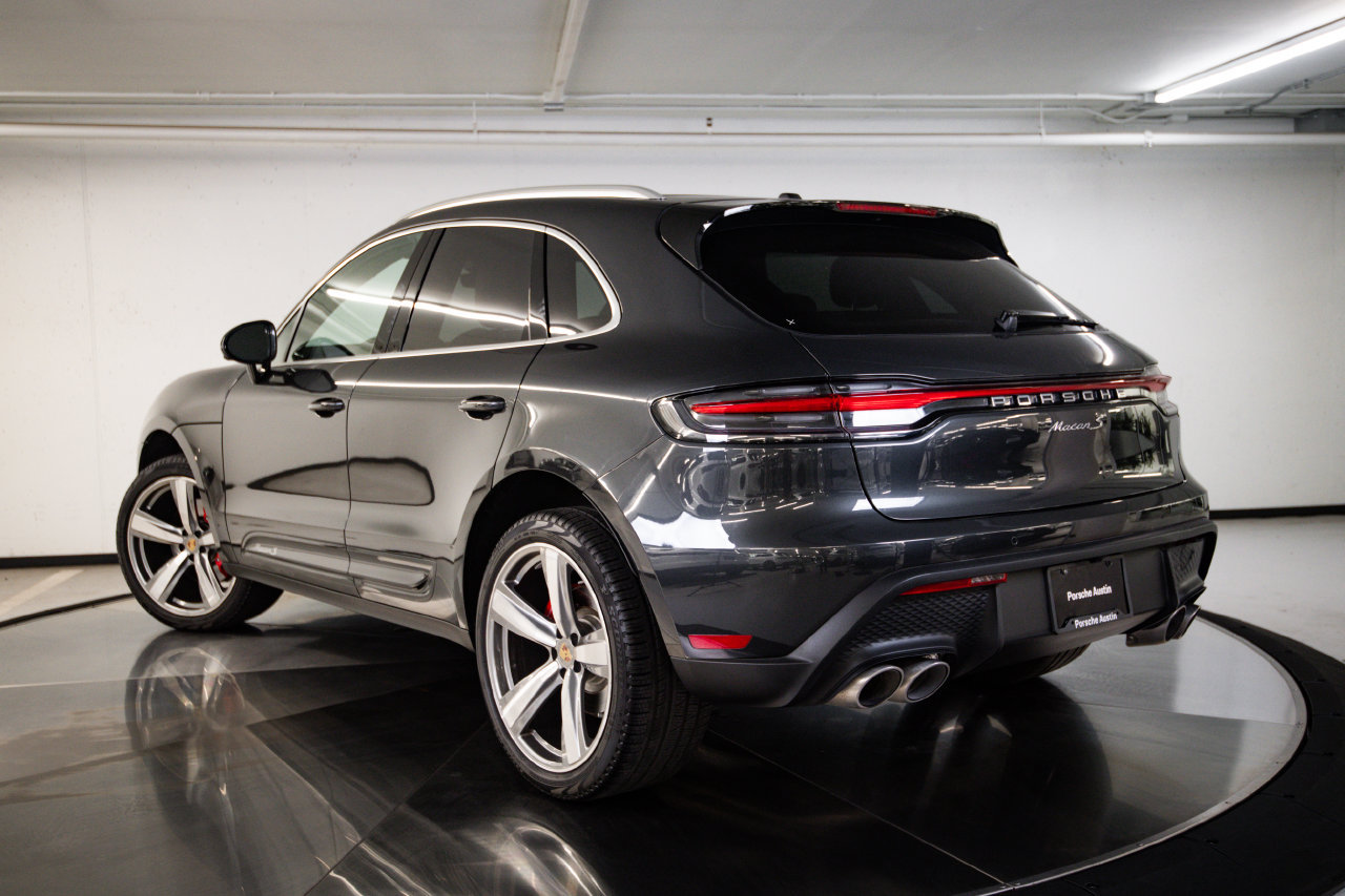 Certified 2026 Porsche Macan S AWD/4WD image 3