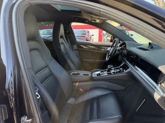 Used 2017 Porsche Panamera 4 AWD/4WD image 25