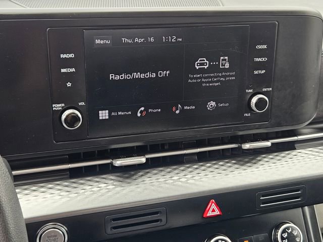 Used 2023 Kia Carnival LX image 28