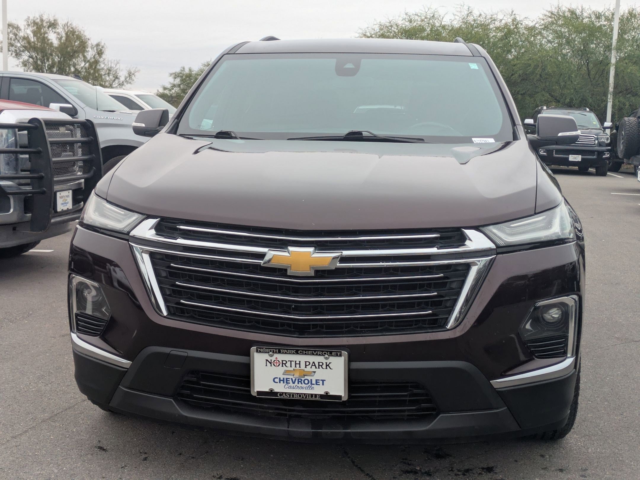 Used 2022 Chevrolet Traverse LT image 6