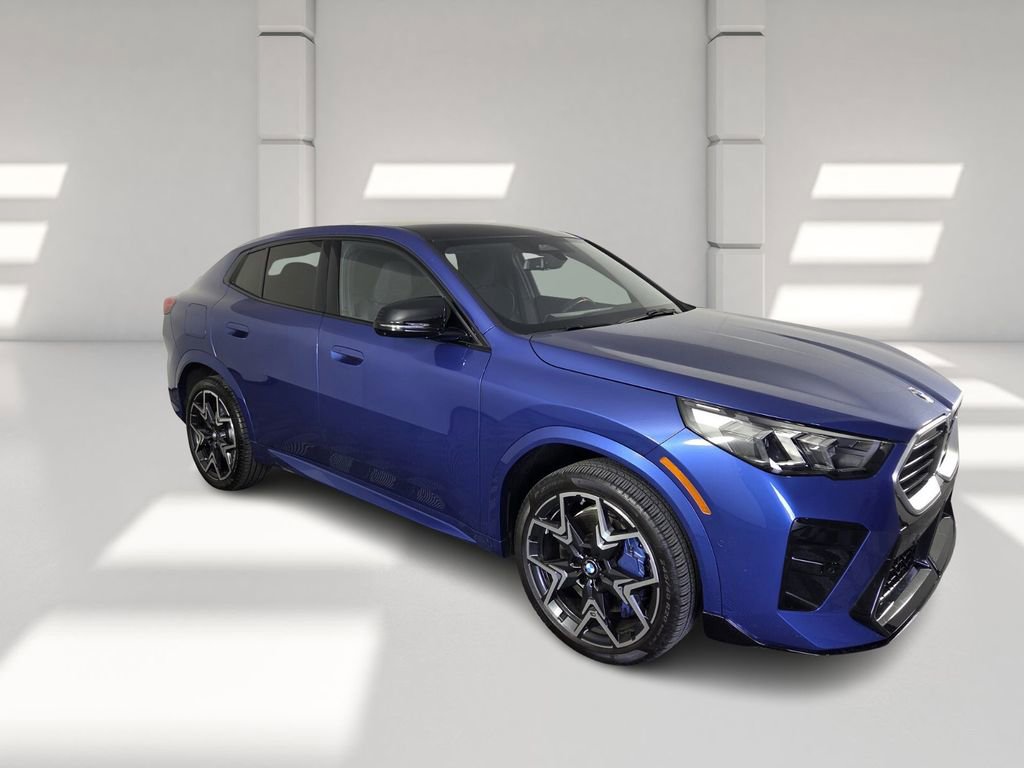 Used 2025 BMW X2 M35i image 2