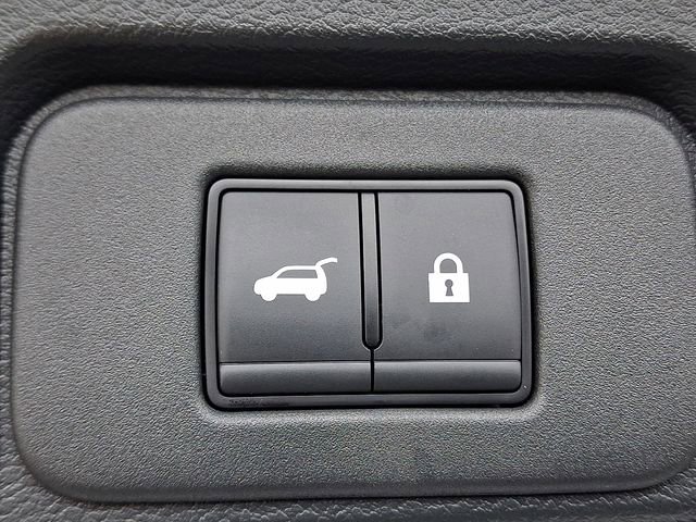 Used 2025 Nissan Rogue Platinum w/ Platinum Premium Package image 29