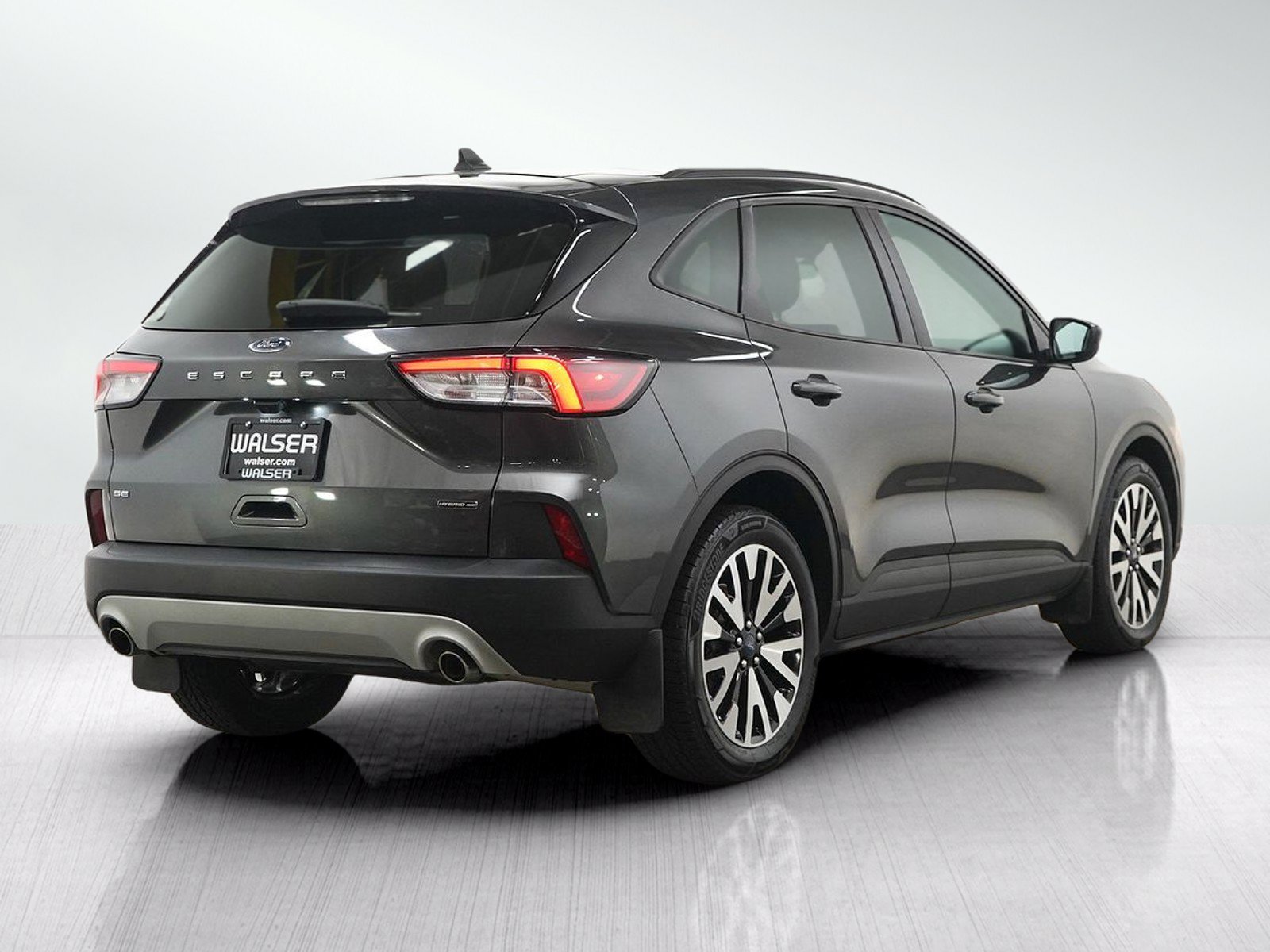 Used 2020 Ford Escape SE Sport AWD/4WD image 5