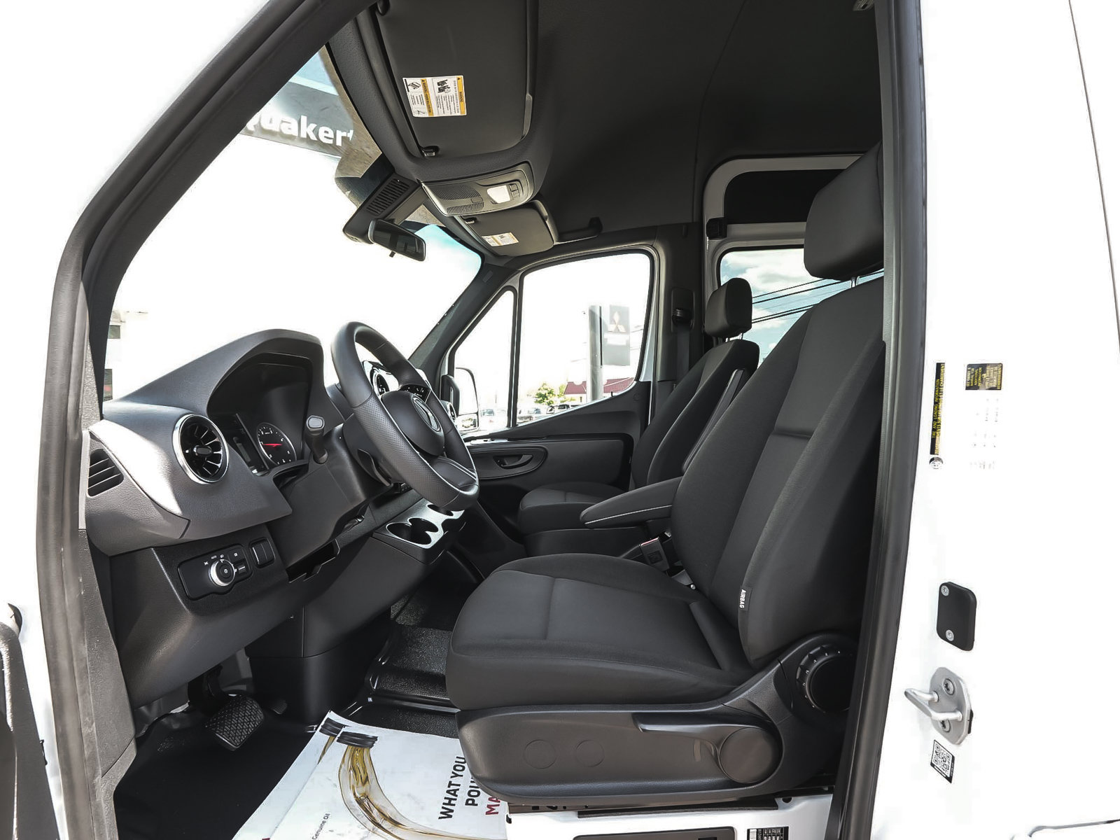Used 2026 Mercedes-Benz Sprinter 2500 image 28