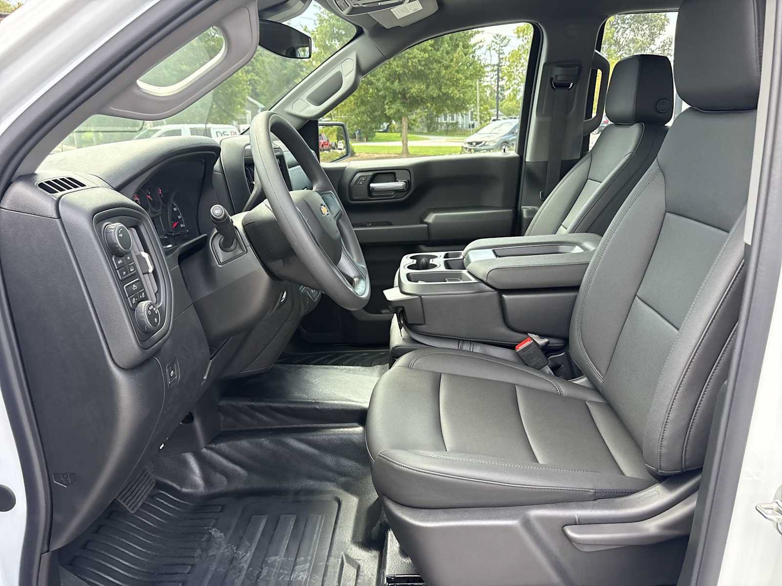 New 2026 Chevrolet Silverado 1500 W/T w/ Trailering Package AWD/4WD image 18