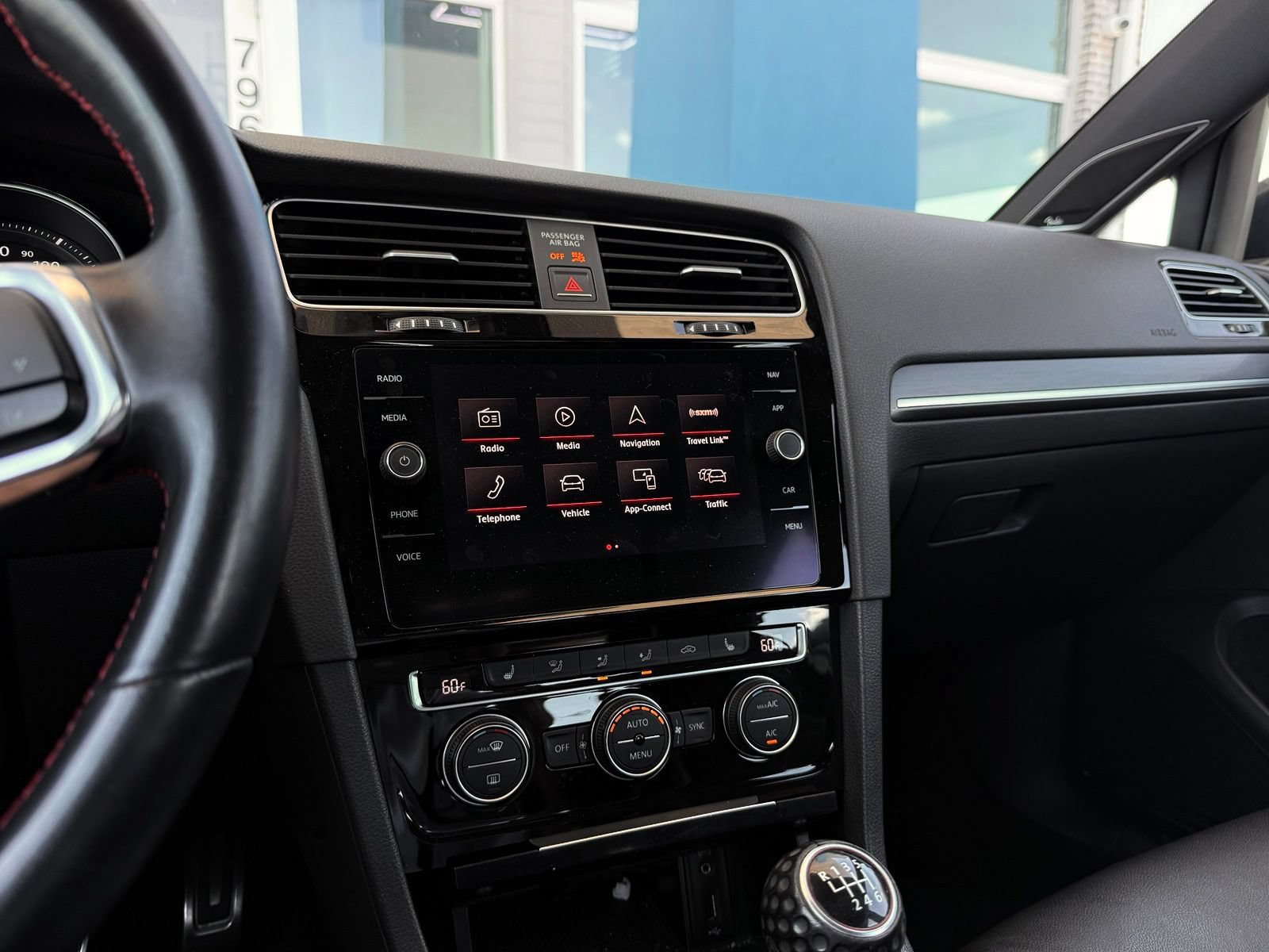 Used 2018 Volkswagen GTI SE FWD image 45