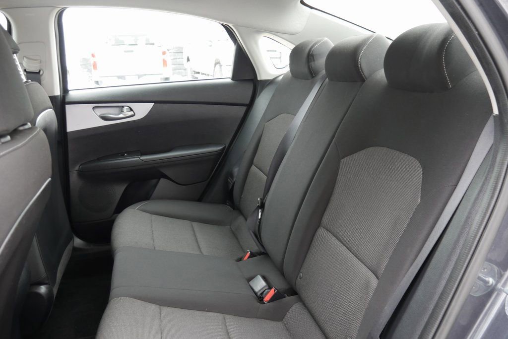 Used 2022 Kia Forte LXS image 25