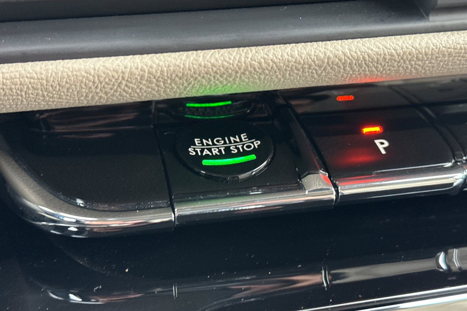 Certified 2025 Lincoln Corsair Grand Touring w/ Equipment Group 301A image 22