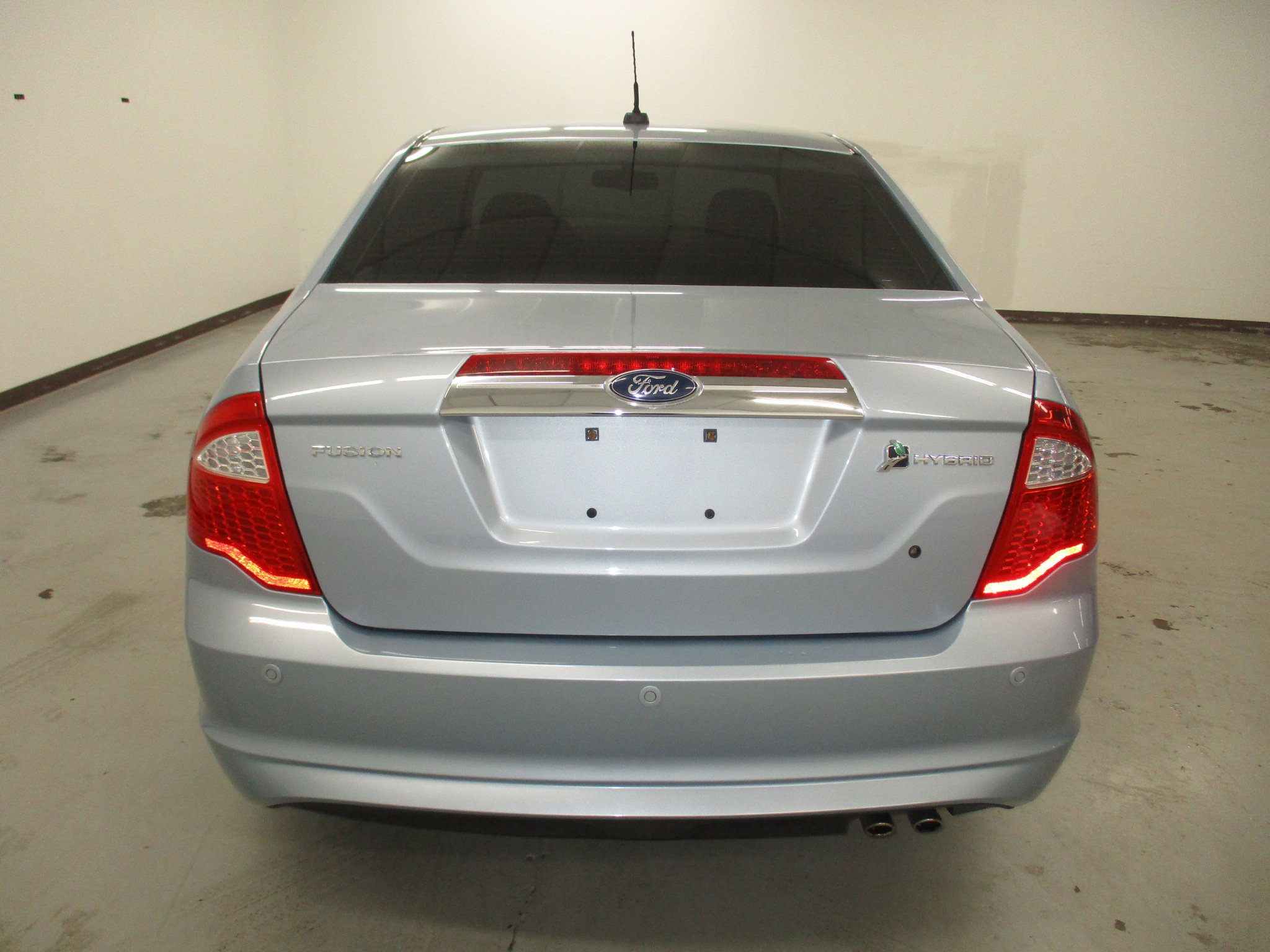 Used 2010 Ford Fusion Hybrid FWD image 7