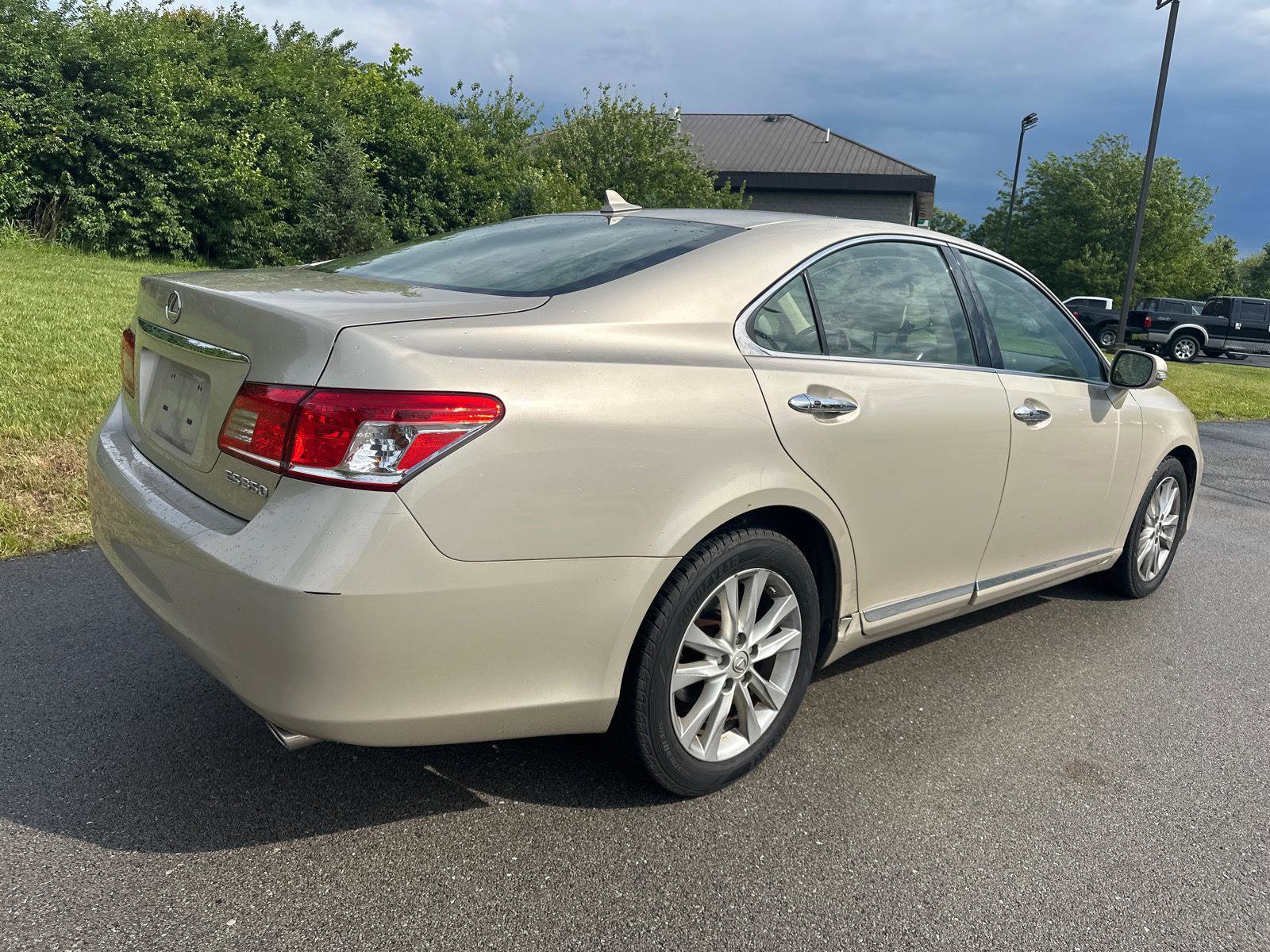 Used 2011 Lexus ES 350 FWD image 15
