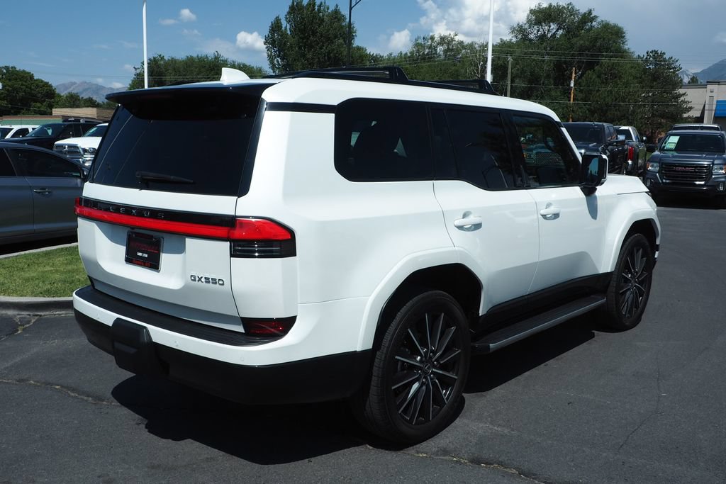 Used 2024 Lexus GX 550 w/ Cold Area Package AWD/4WD image 7