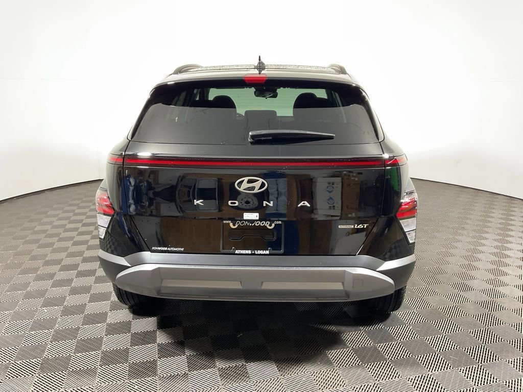 New 2026 Hyundai Kona SEL Premium AWD/4WD image 13
