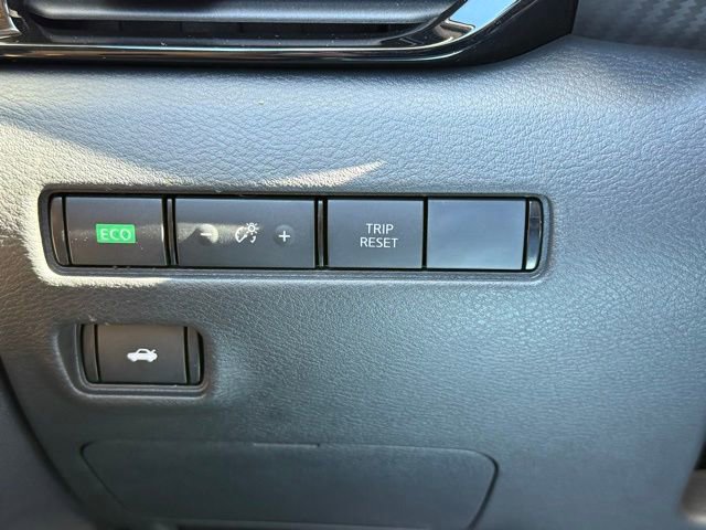 New 2025 Nissan Sentra SV w/ SV Premium Package image 28