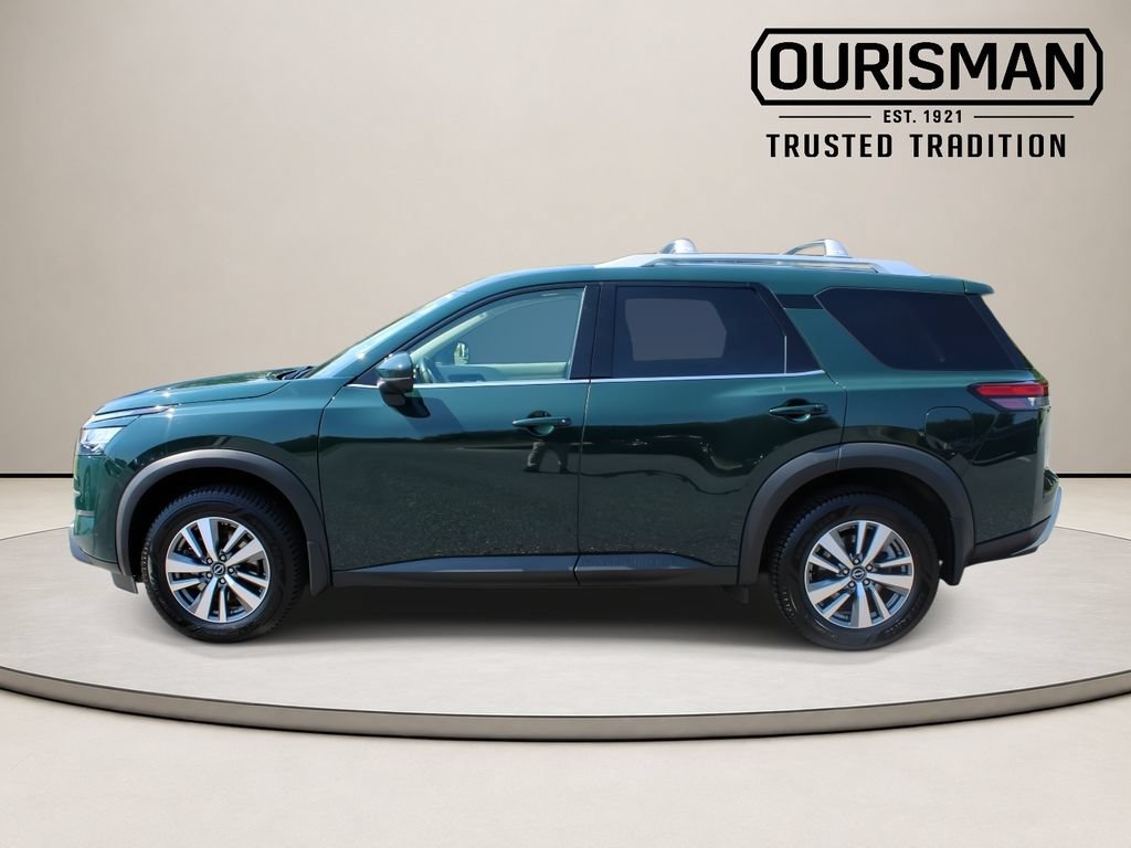 Used 2022 Nissan Pathfinder SL AWD/4WD image 6