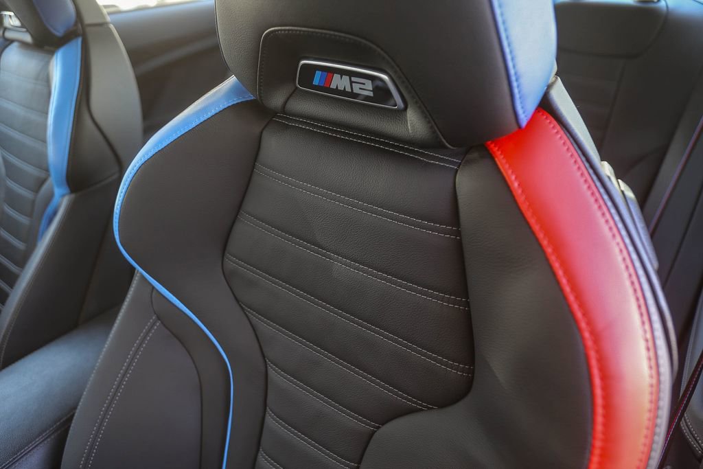 Used 2023 BMW M2 image 22