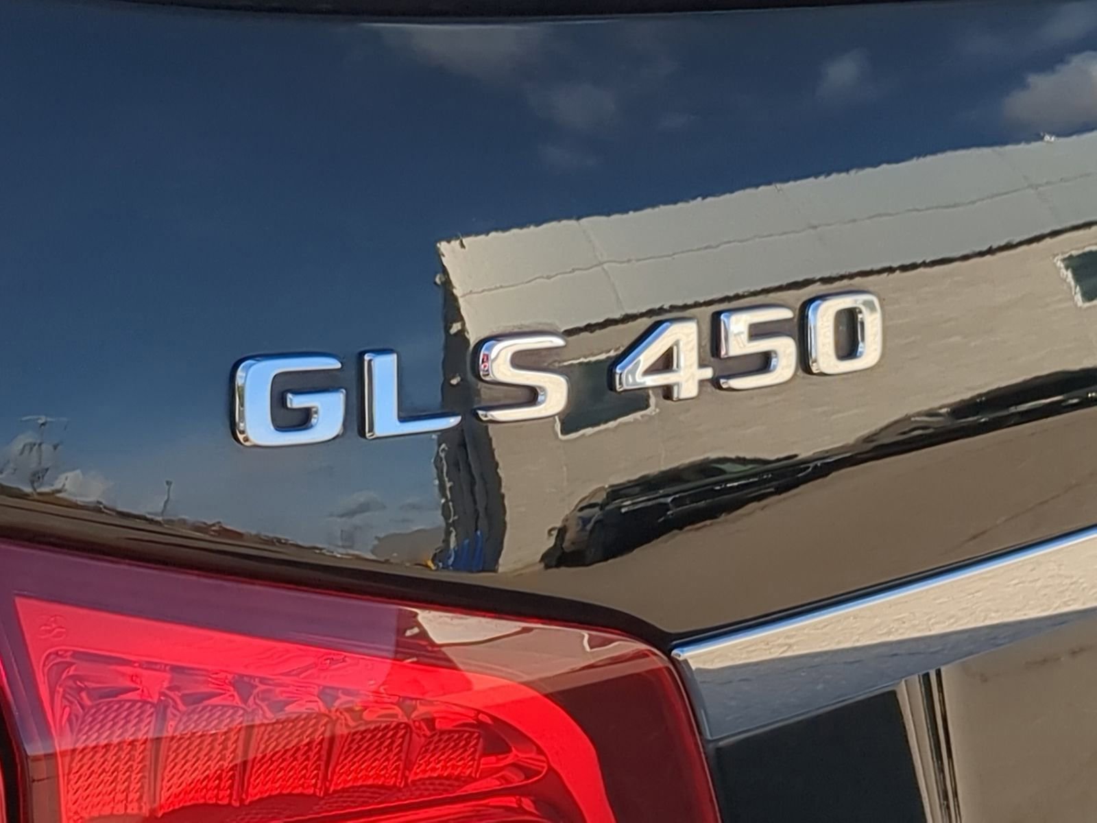 Used 2019 Mercedes-Benz GLS 450 4MATIC image 13