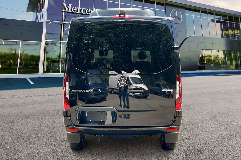 New 2025 Mercedes-Benz Sprinter 144 Cargo image 4