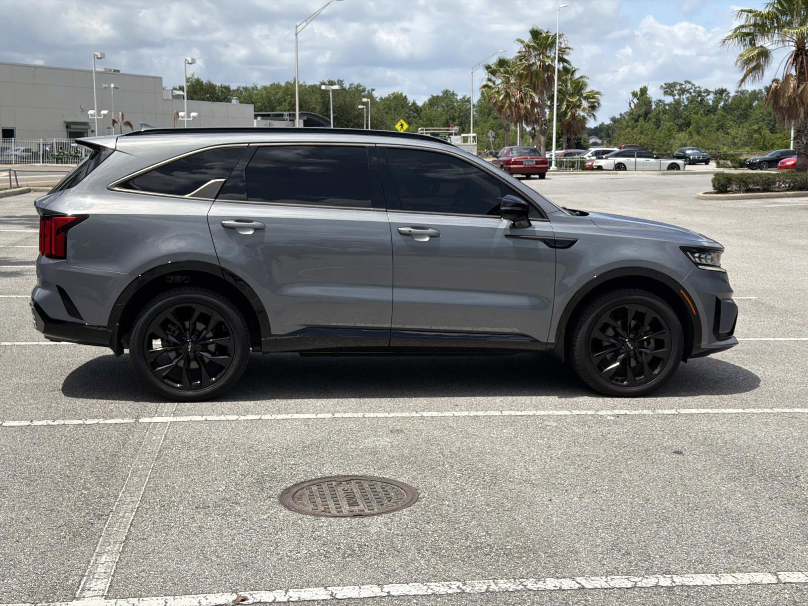 Used 2022 Kia Sorento SX AWD/4WD image 3