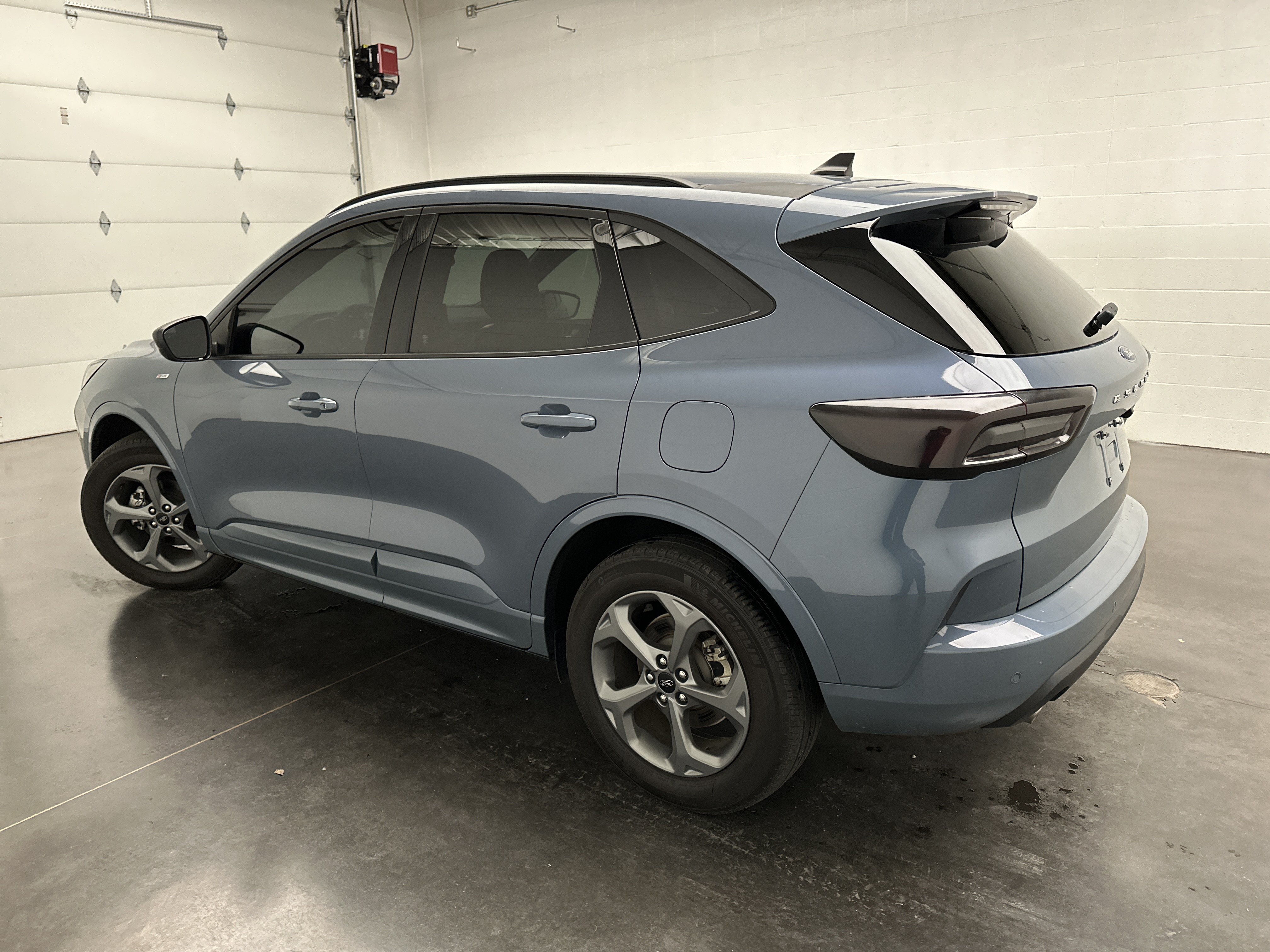 Used 2023 Ford Escape ST-Line w/ Tech Pack #1 AWD/4WD image 7