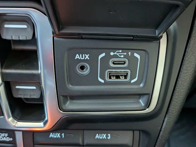 New 2026 Jeep Gladiator Willys AWD/4WD image 24