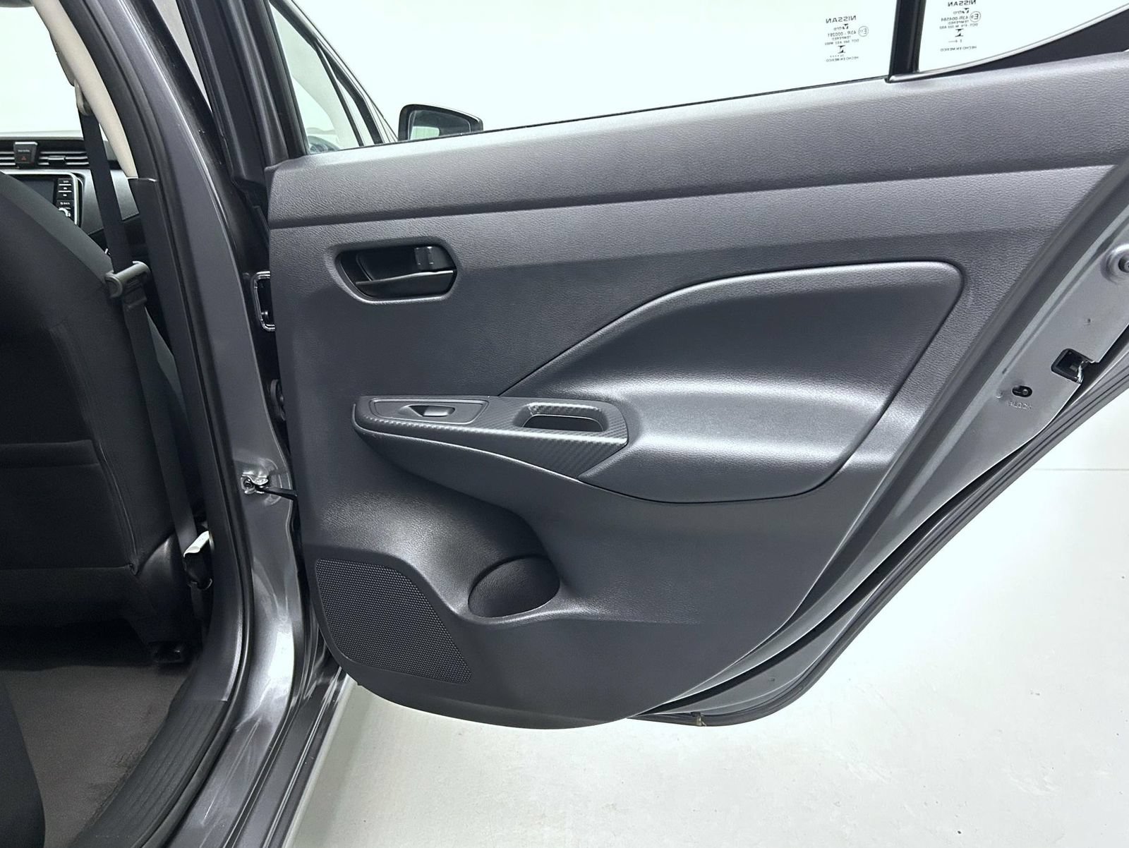 Used 2025 Nissan Versa S w/ Trunk Package FWD image 17