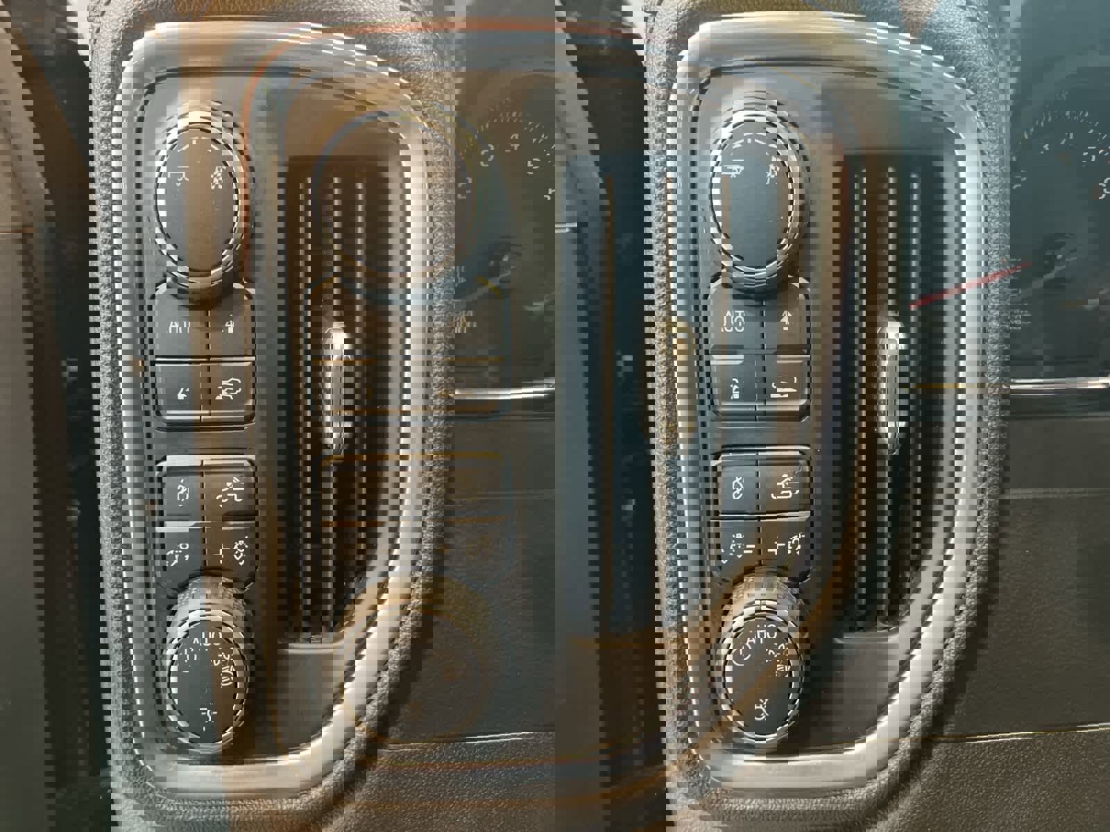 Used 2019 Chevrolet Silverado 1500 RST image 16